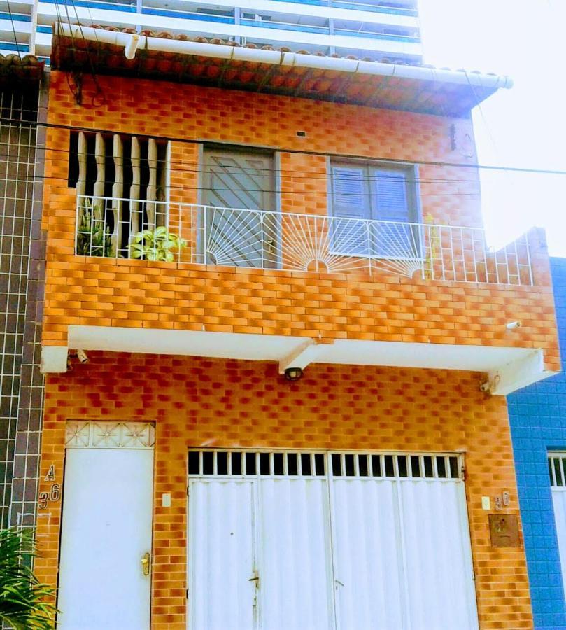 Pensão Lea *